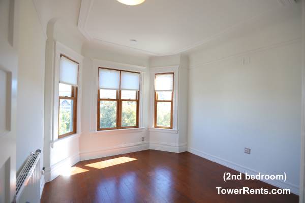 Top-Floor 1909 Bernal Edwardian Flat with Deck and Yard Craigslist photo 23
