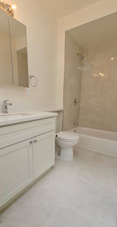 Remodeled Central Sunset 2BR Single-Family House Craigslist photo 14