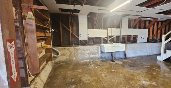 Remodeled Central Sunset 2BR Single-Family House Craigslist photo 21