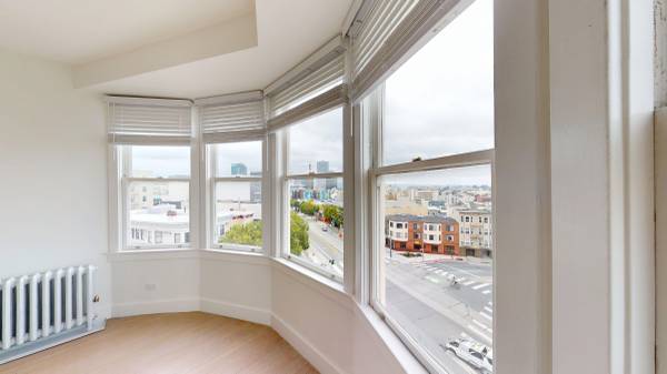 Lower Haight Junior 1BR with Bay Window and Dishwasher Craigslist photo 3