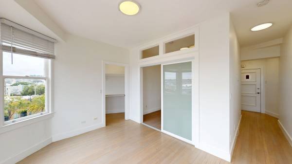 Lower Haight Junior 1BR with Bay Window and Dishwasher Craigslist photo 5