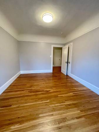 Large 2BR with In-Unit Laundry near Golden Gate Park Craigslist photo 11