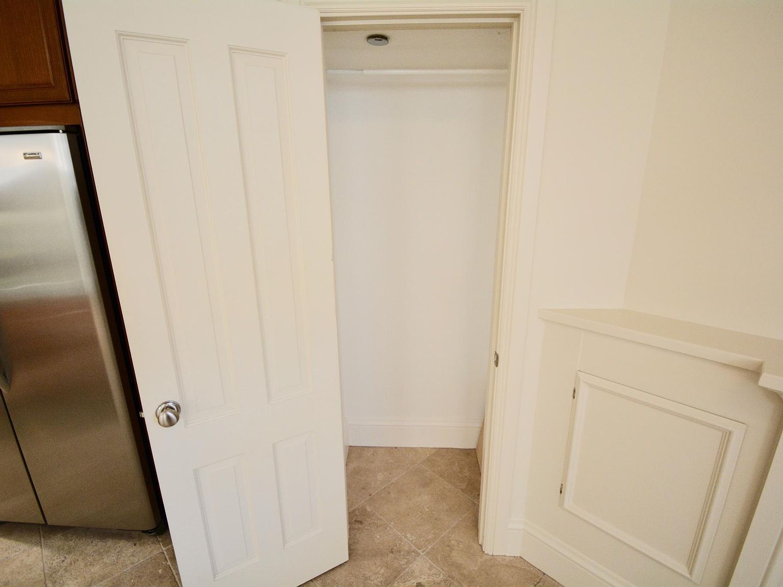 1050 Dolores St APT E Zillow photo 18