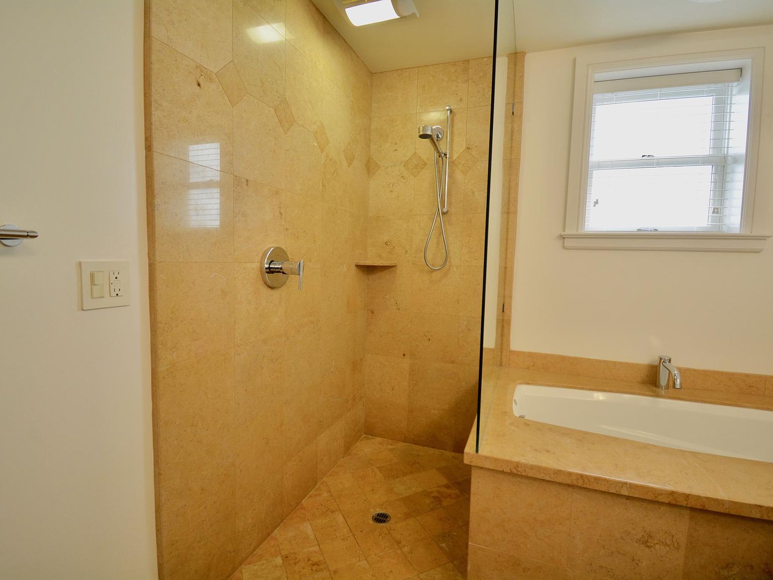 1050 Dolores St APT E Zillow photo 23