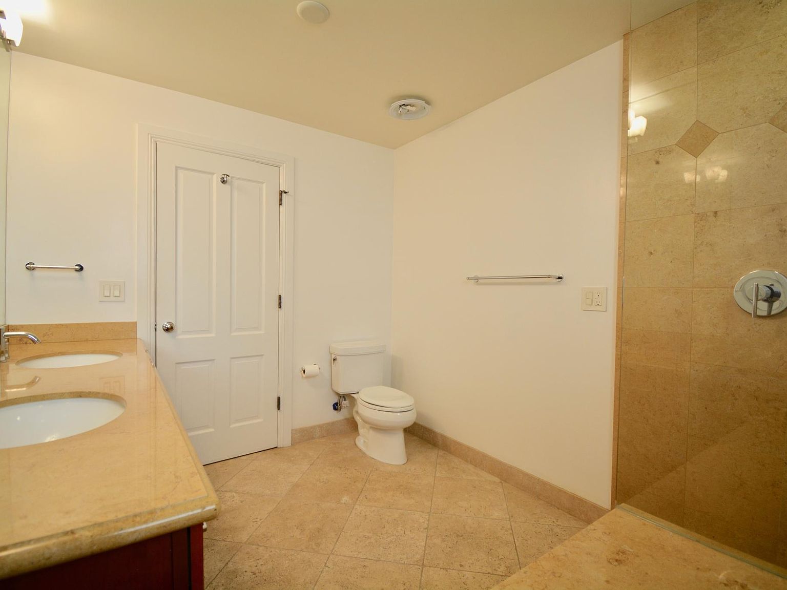 1050 Dolores St APT E Zillow photo 24