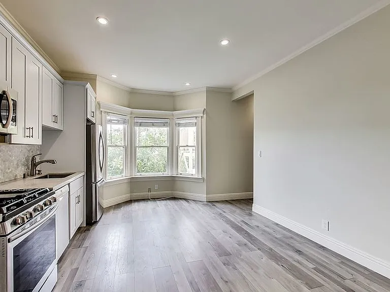 2nd image of 1340A Haight St