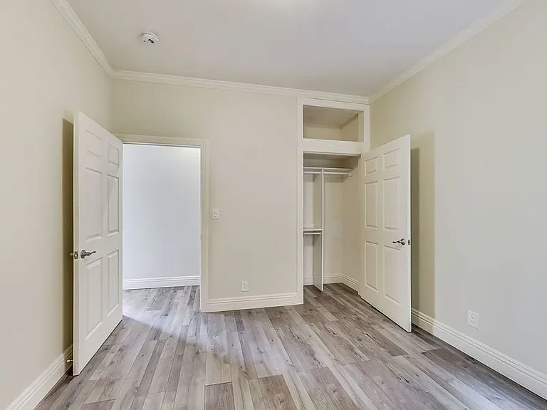 17th image of 1340A Haight St