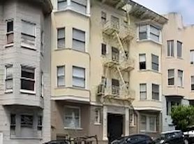 1390 Pine St #32 Zillow photo 9
