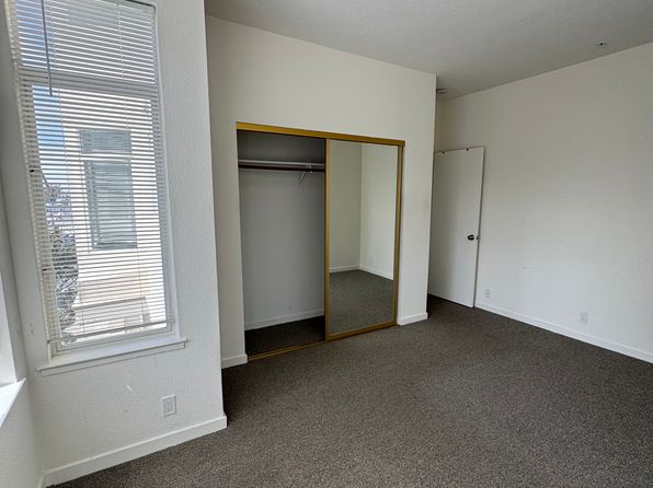 1400 Jones St APT 202 Zillow photo 15