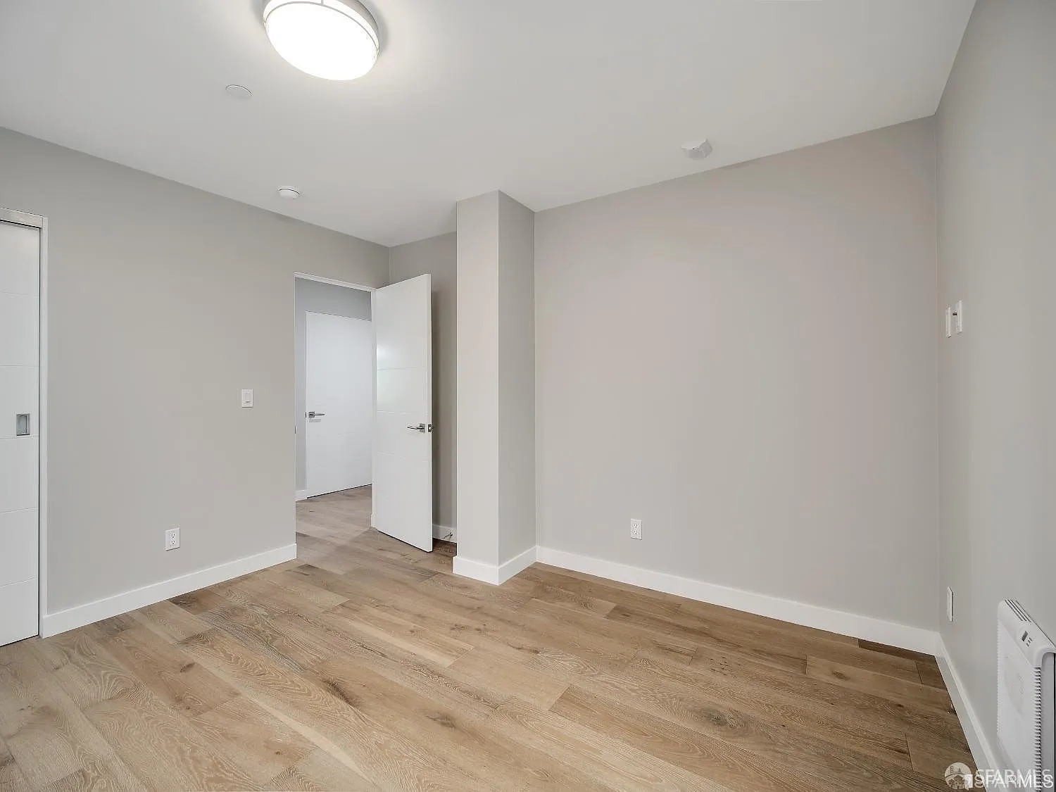 10th image of 1856 Pacific Ave APT 3