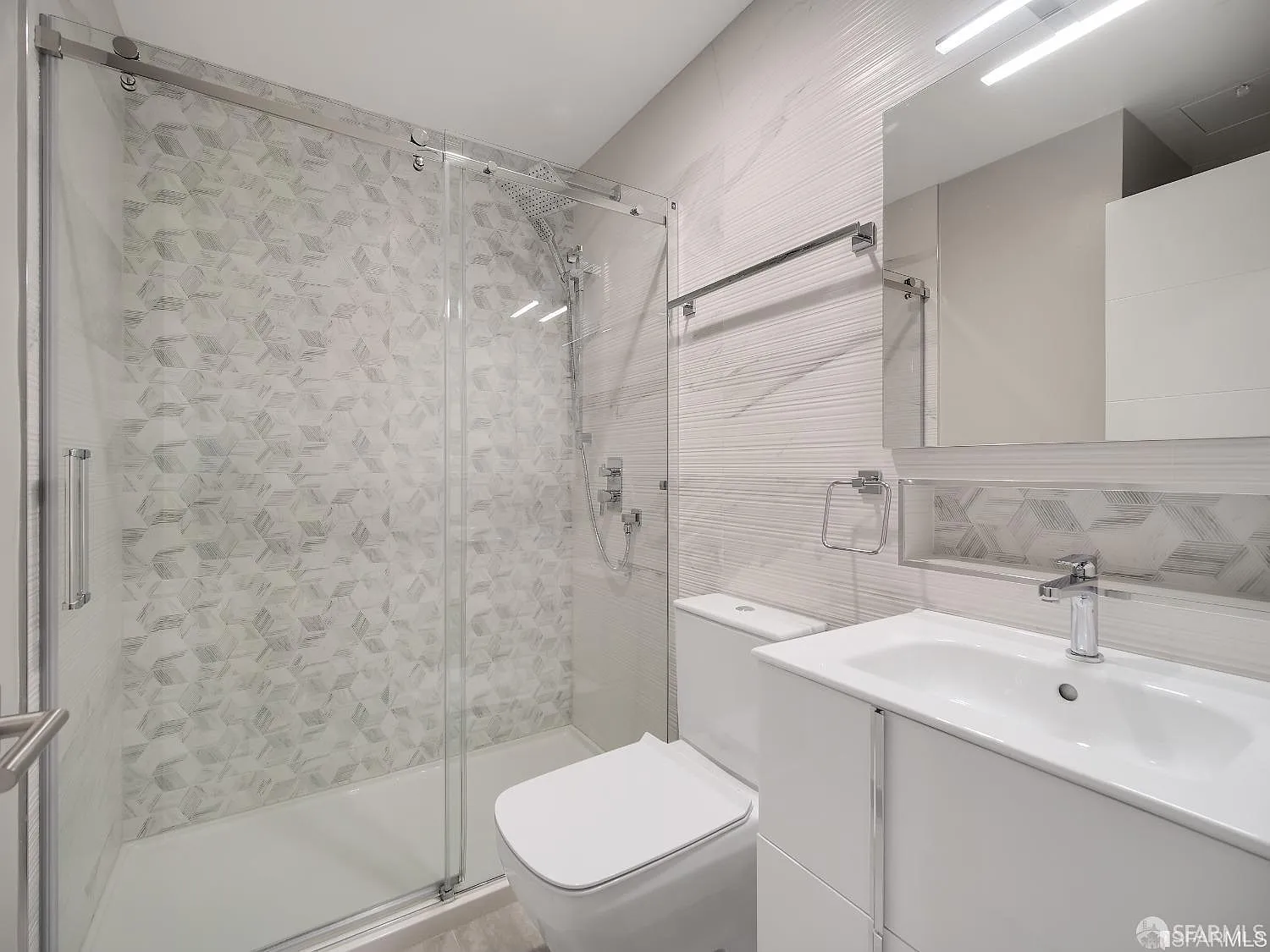 13th image of 1856 Pacific Ave APT 3