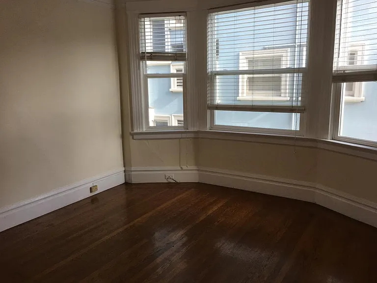 3rd image of 23 Palm Ave APT 2