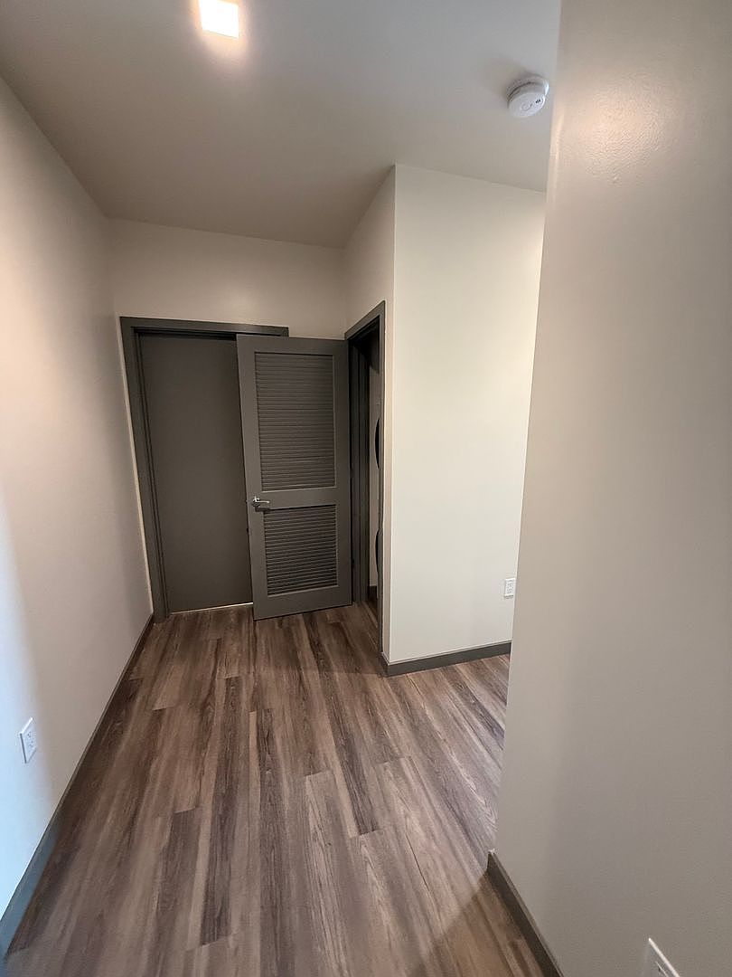 235 Valencia St APT 402 Zillow photo 14
