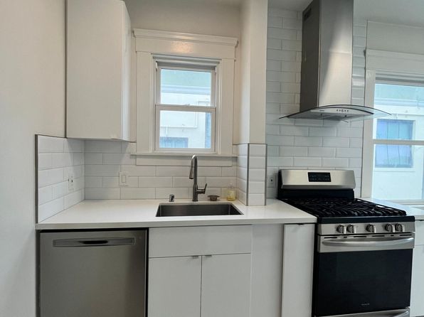 312 Francisco St Zillow photo 2
