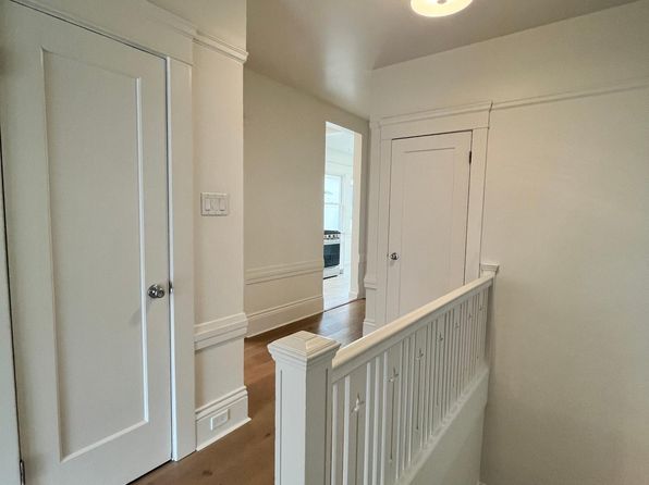 312 Francisco St Zillow photo 20