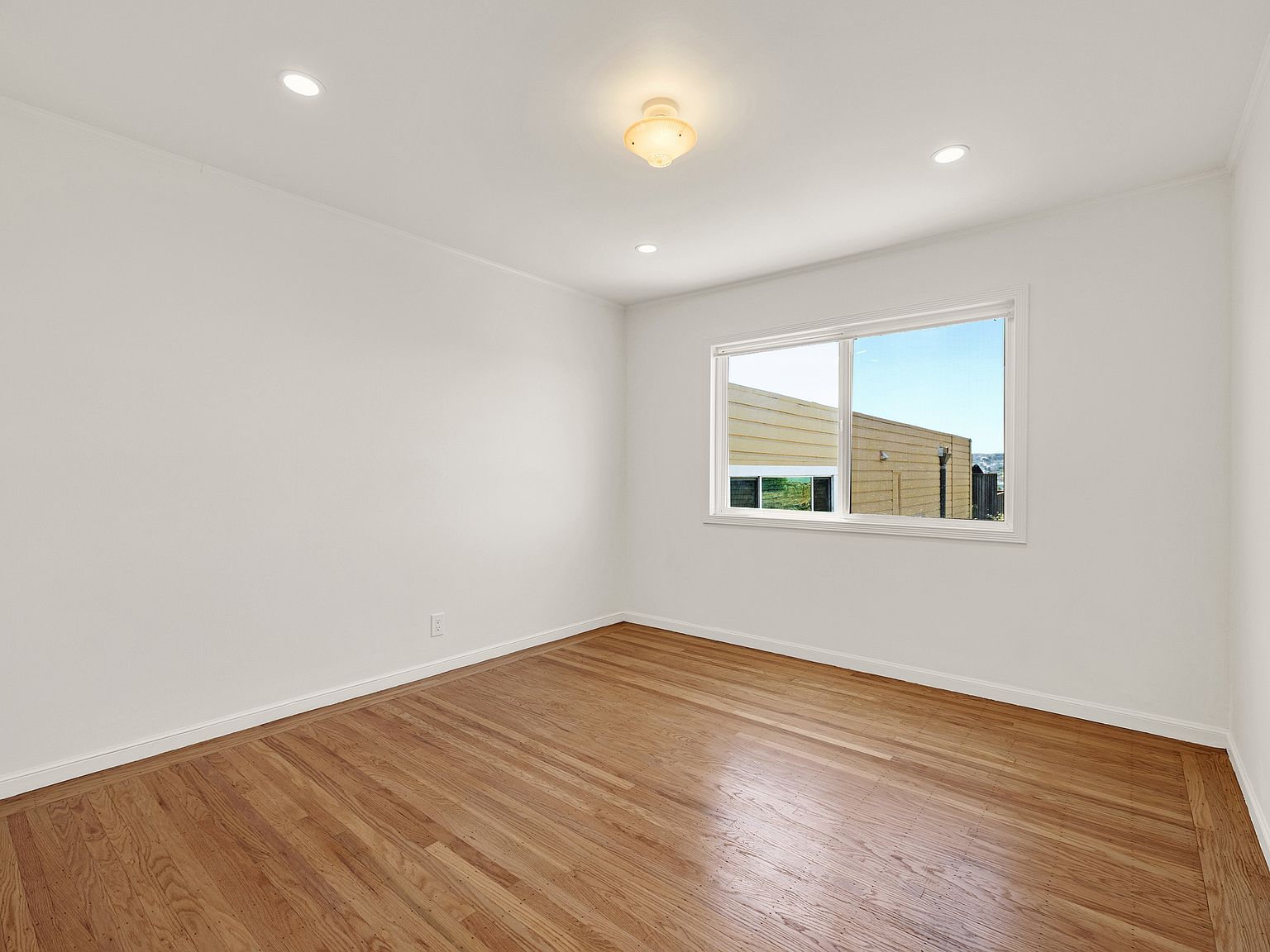 318 Allison St Zillow photo 17