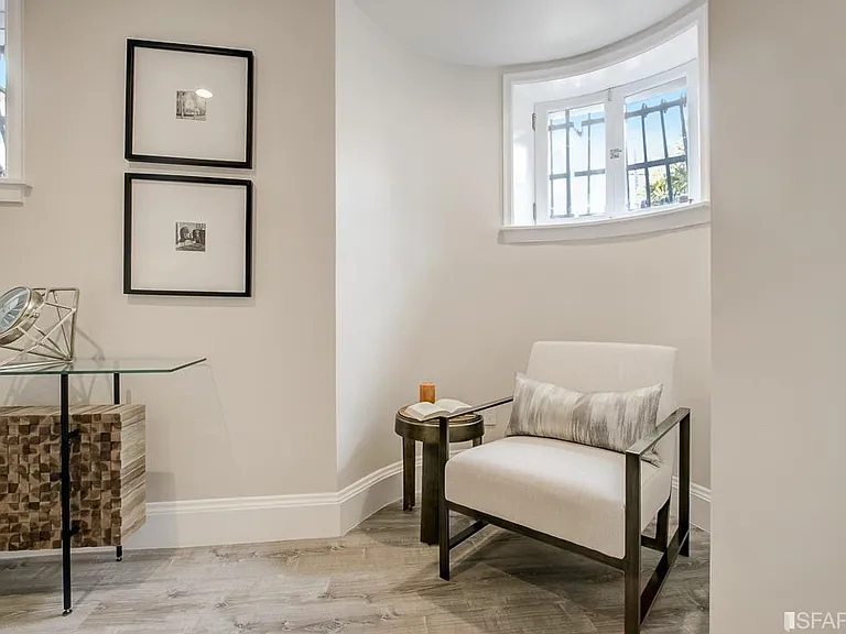 17th image of 360 Lake St APT 1