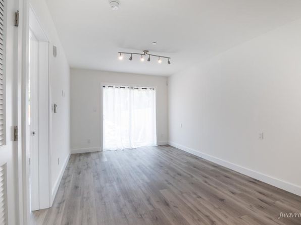 3933 Mission St #6 Zillow photo 4