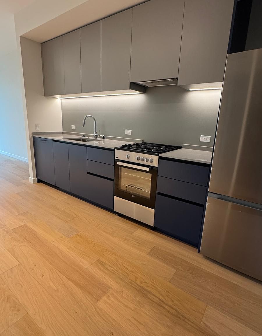 395 6th St #H12 Zillow photo 2