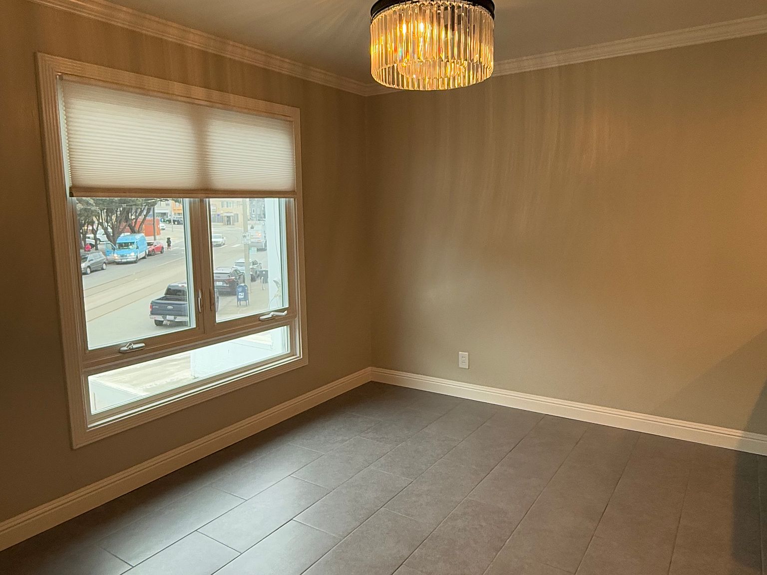 4083 19th Ave Zillow photo 3