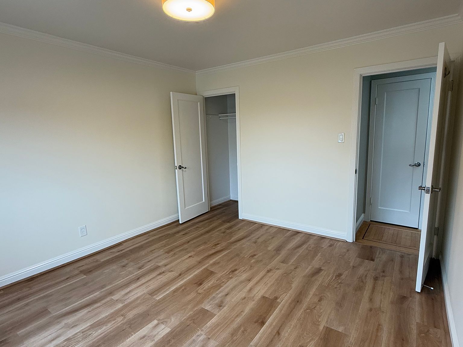 4083 19th Ave Zillow photo 22
