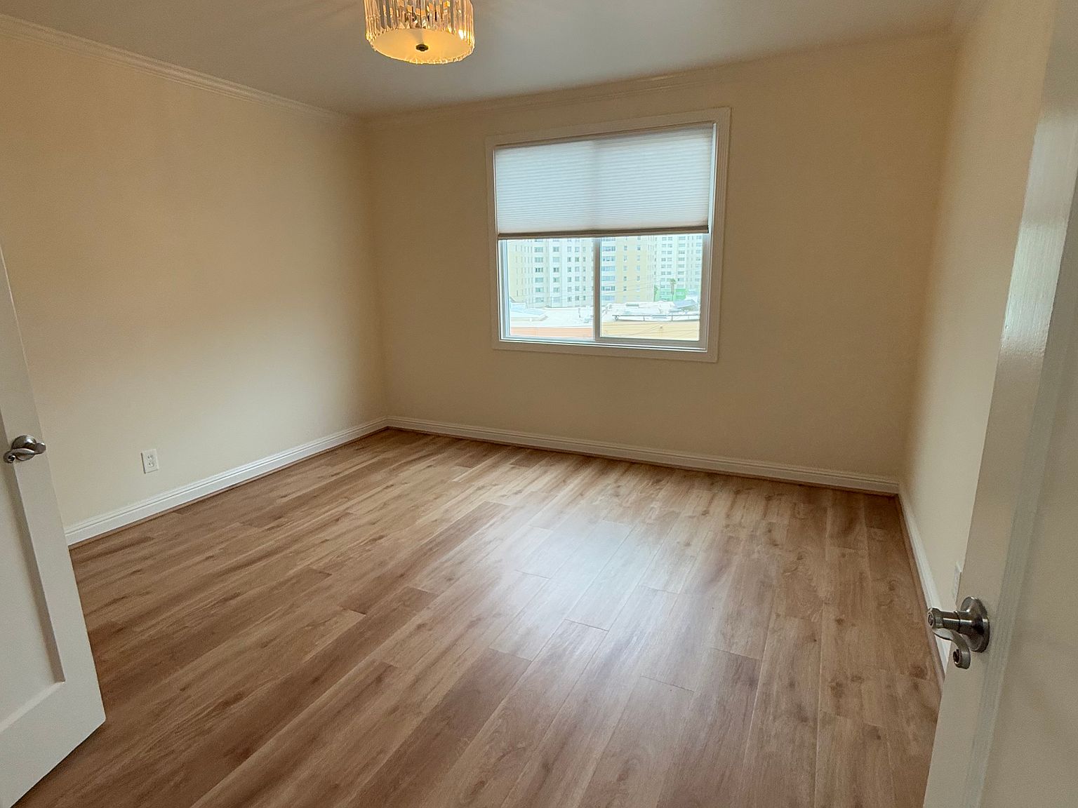 4083 19th Ave Zillow photo 24