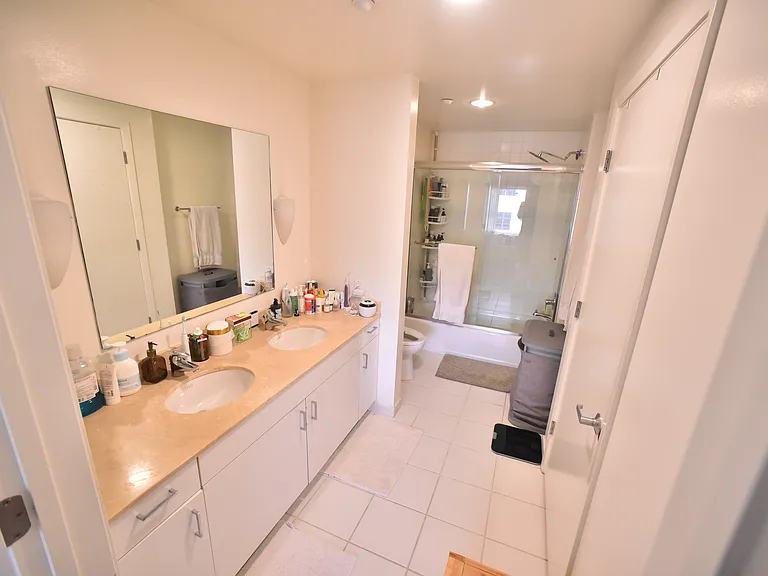 9th image of 451 Kansas St Unit 558