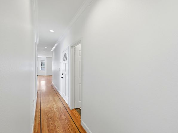 527 34th Ave #527 Zillow photo 8