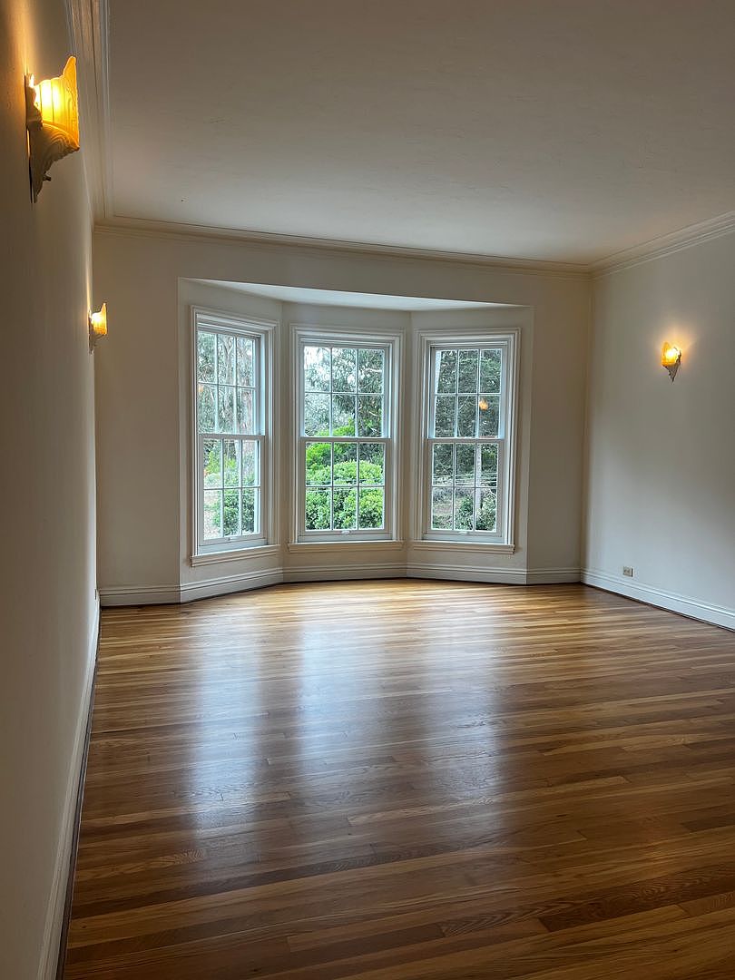 5400 Fulton St #201 Zillow photo 4