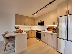 5400 Fulton St #201 Zillow photo 7