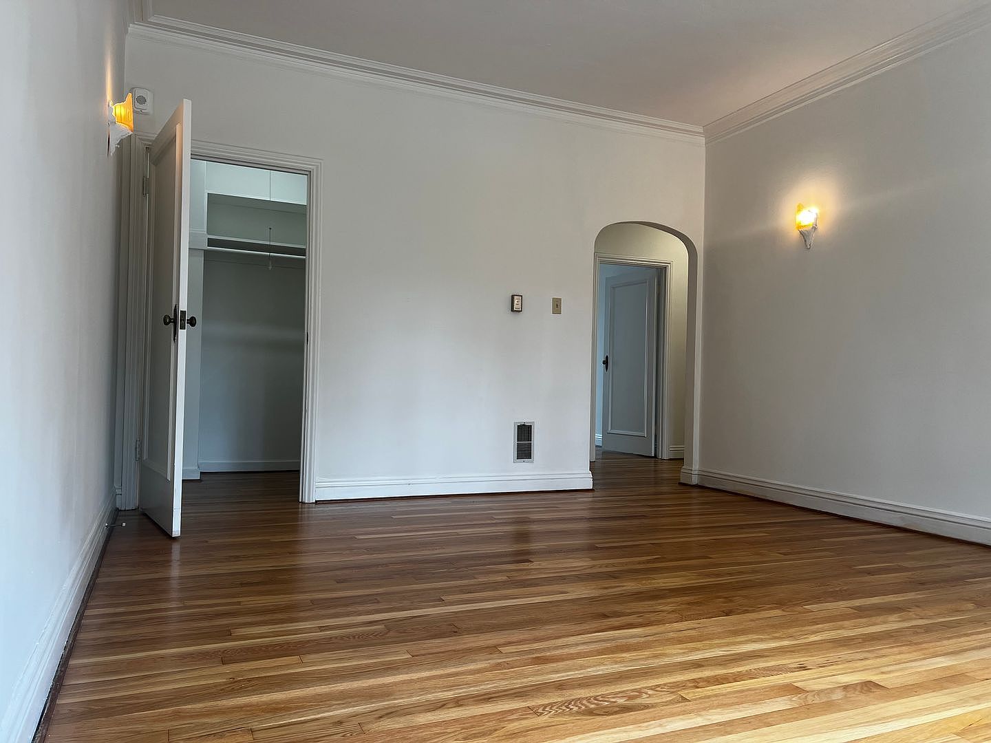 5400 Fulton St #201 Zillow photo 14