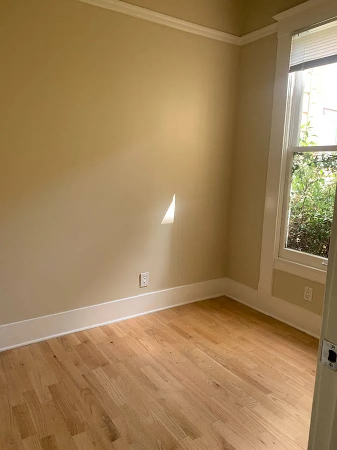 7th image of 812-816 Central Ave #812