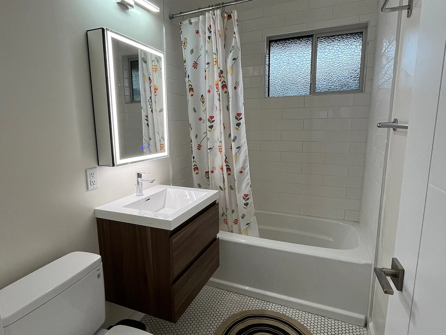 10th image of this home