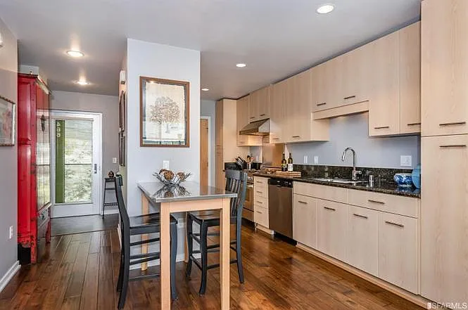 6th image of 989 20th St Unit 466