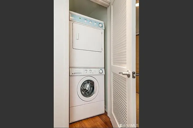 9th image of 989 20th St Unit 466