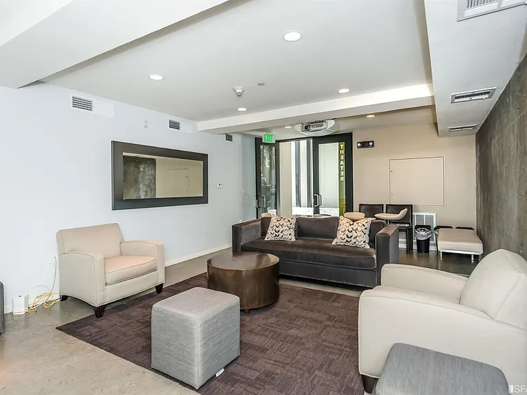17th image of 989 20th St Unit 466